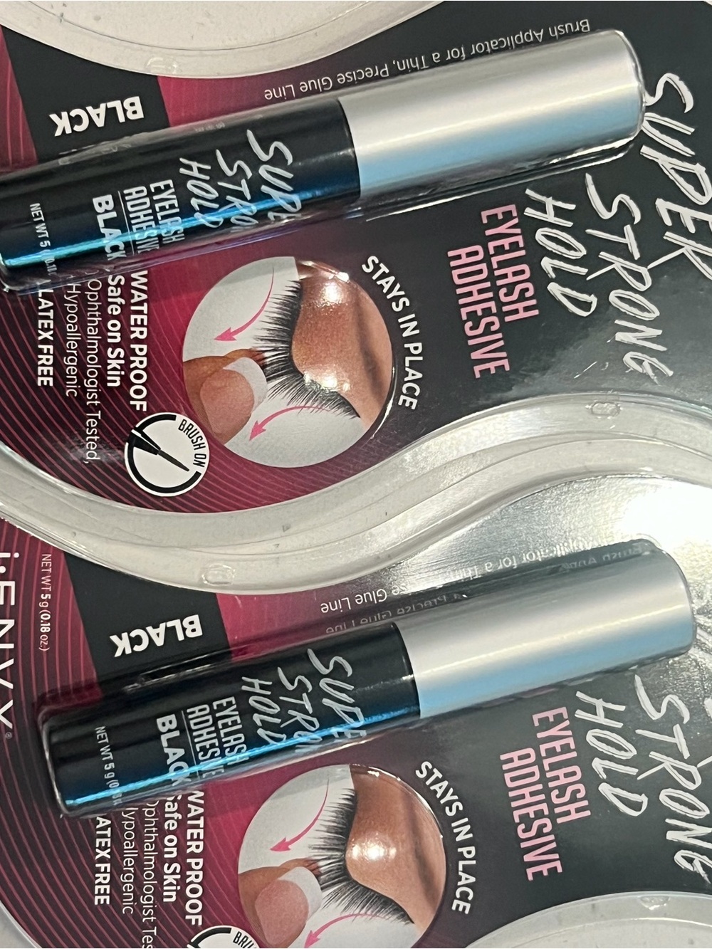 Super Strong Hold Eyelash Adhesive Glue - Black